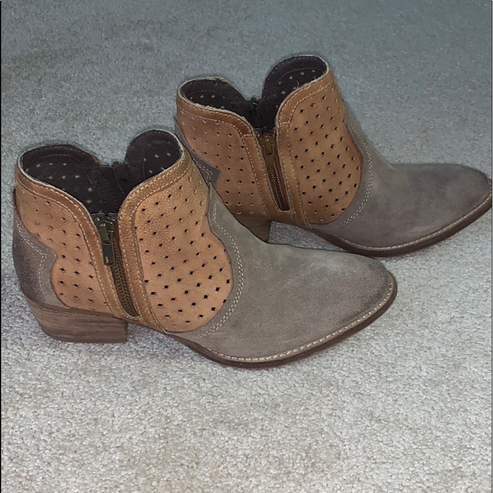 Diba Booties